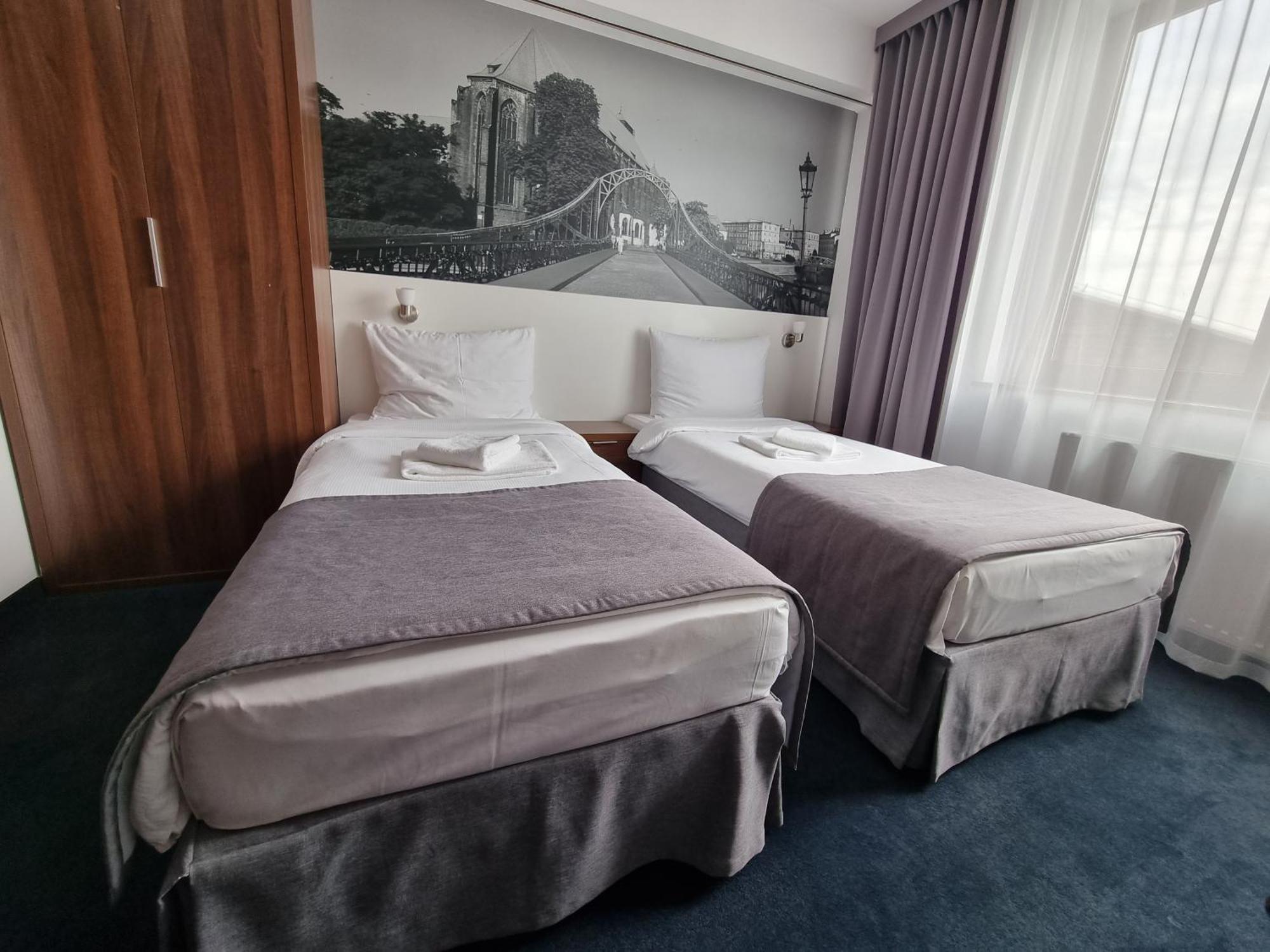 Terminal Hotel Вроцлав Екстер'єр фото