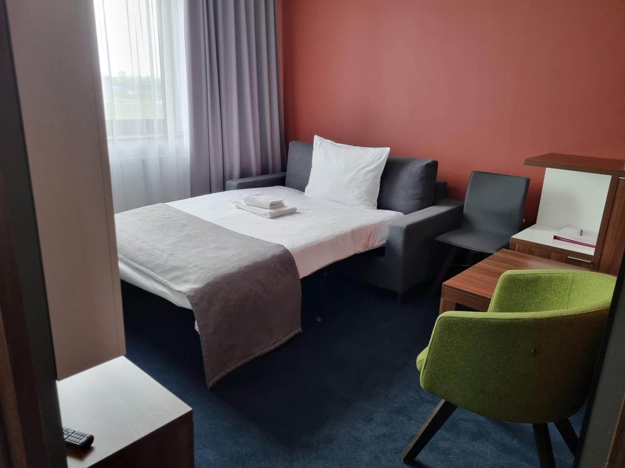 Terminal Hotel Вроцлав Екстер'єр фото