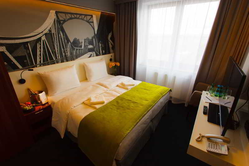 Terminal Hotel Вроцлав Екстер'єр фото